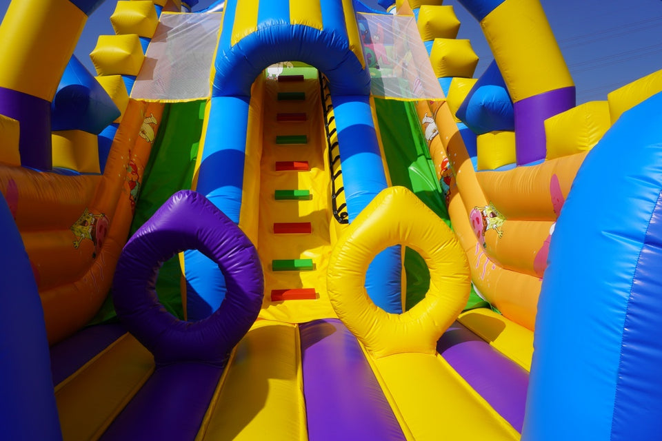 Vente château gonflable toboggan Bob l'éponge