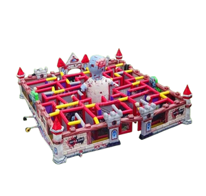 Vente château gonflable labyrinthe zombie